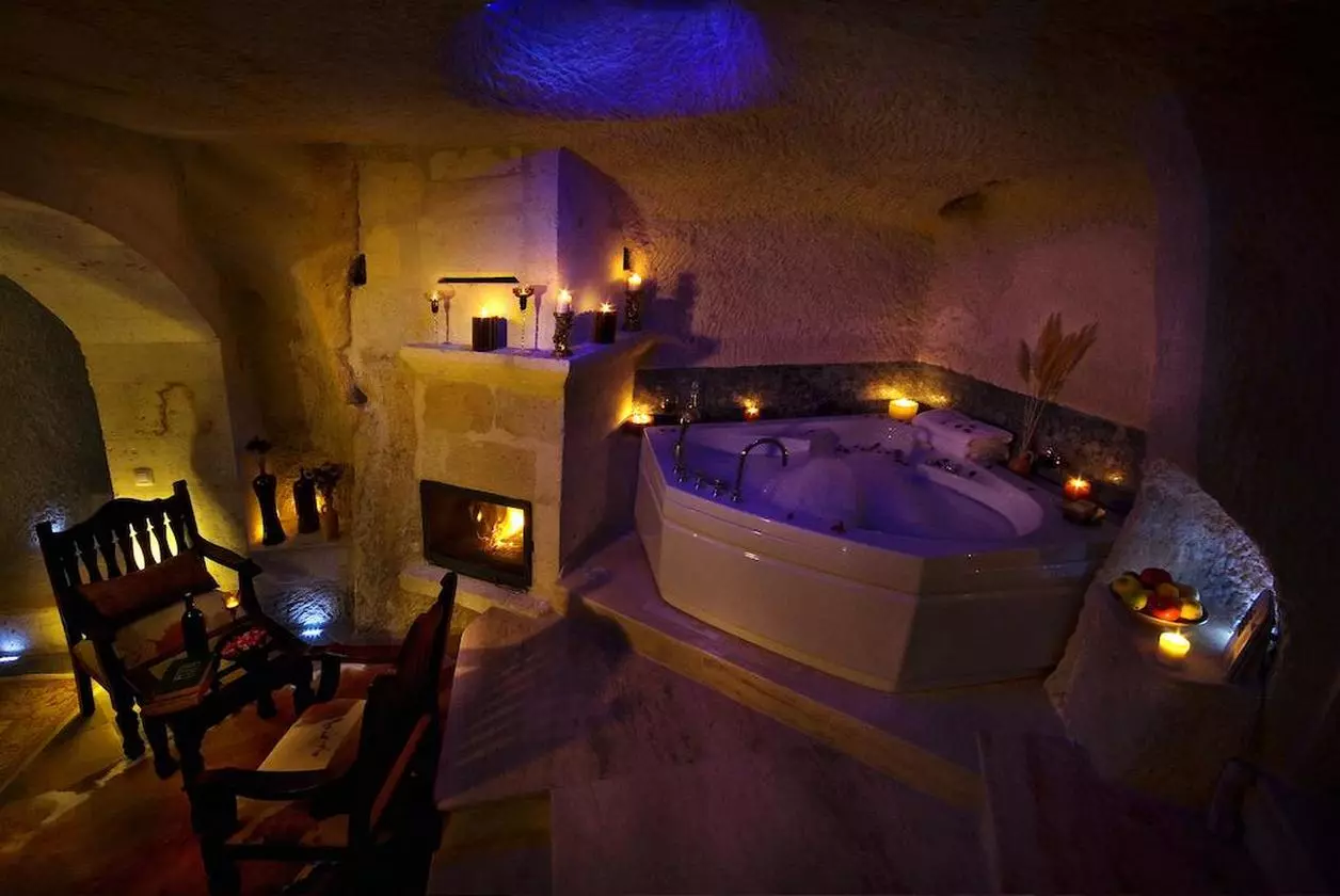 PEREMISALICAVE_SHABAVIZPARVAZ (11).jpg